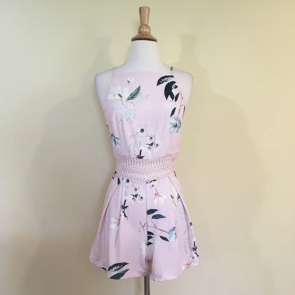 Open Crochet Midriff Blush Floral Cami Romper - Picture 2 of 4